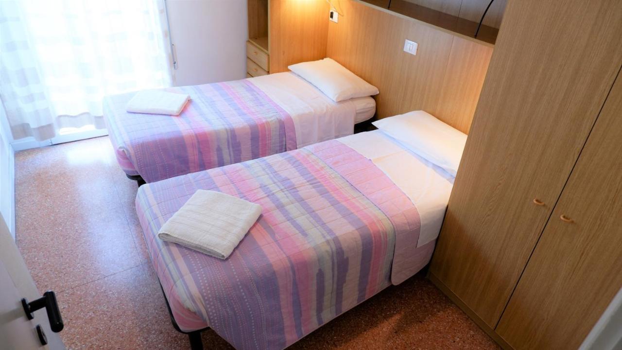 App4Rent Saturno 4 - Family Apartment, Wifi, Parking Lido di Jesolo Exterior photo